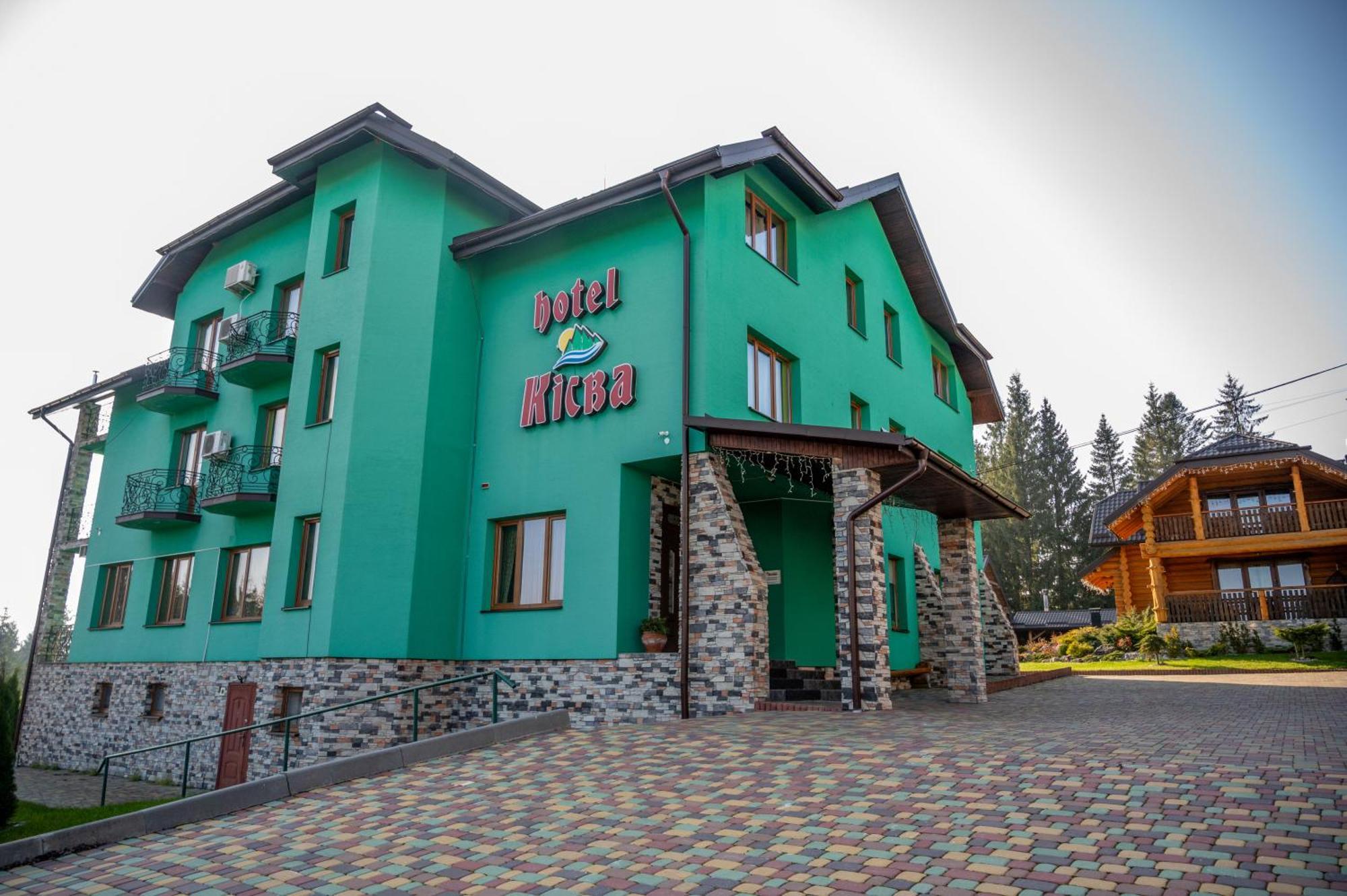 Kisva Hotel Yablunytsya Bagian luar foto